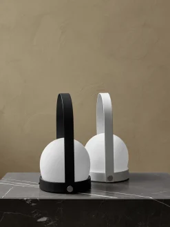 Online Lámpara de mesa pequeña regulable Carrie, portátil Lámparas De Mesa De Exterior|Lámparas De Mesa