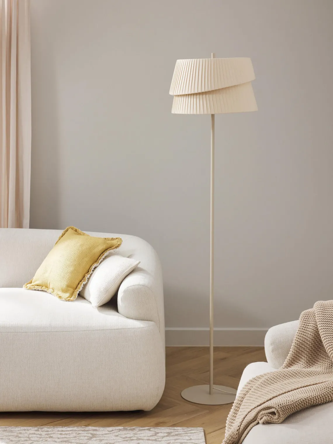 Lámparas De Pie|Lámparas De Techo>Westwing Collection Lámpara de pie con pantala asimetrica Nyla