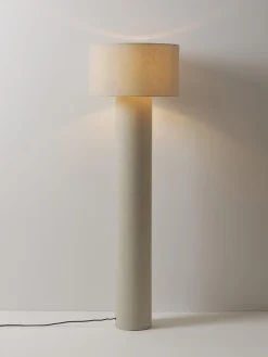 Lámparas De Techo|Lámparas De Pie></noscript>Westwing Collection Lámpara de pie de lino Ron Lino beige claro