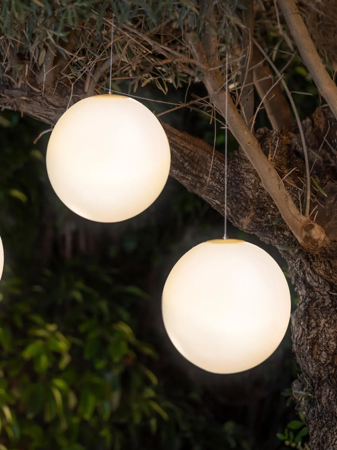 New Lámpara de techo LED para exterior con mando a distancia Pianeta, portátil, tamaños diferentes Lámparas Colgantes Exterior|Lámparas De Techo