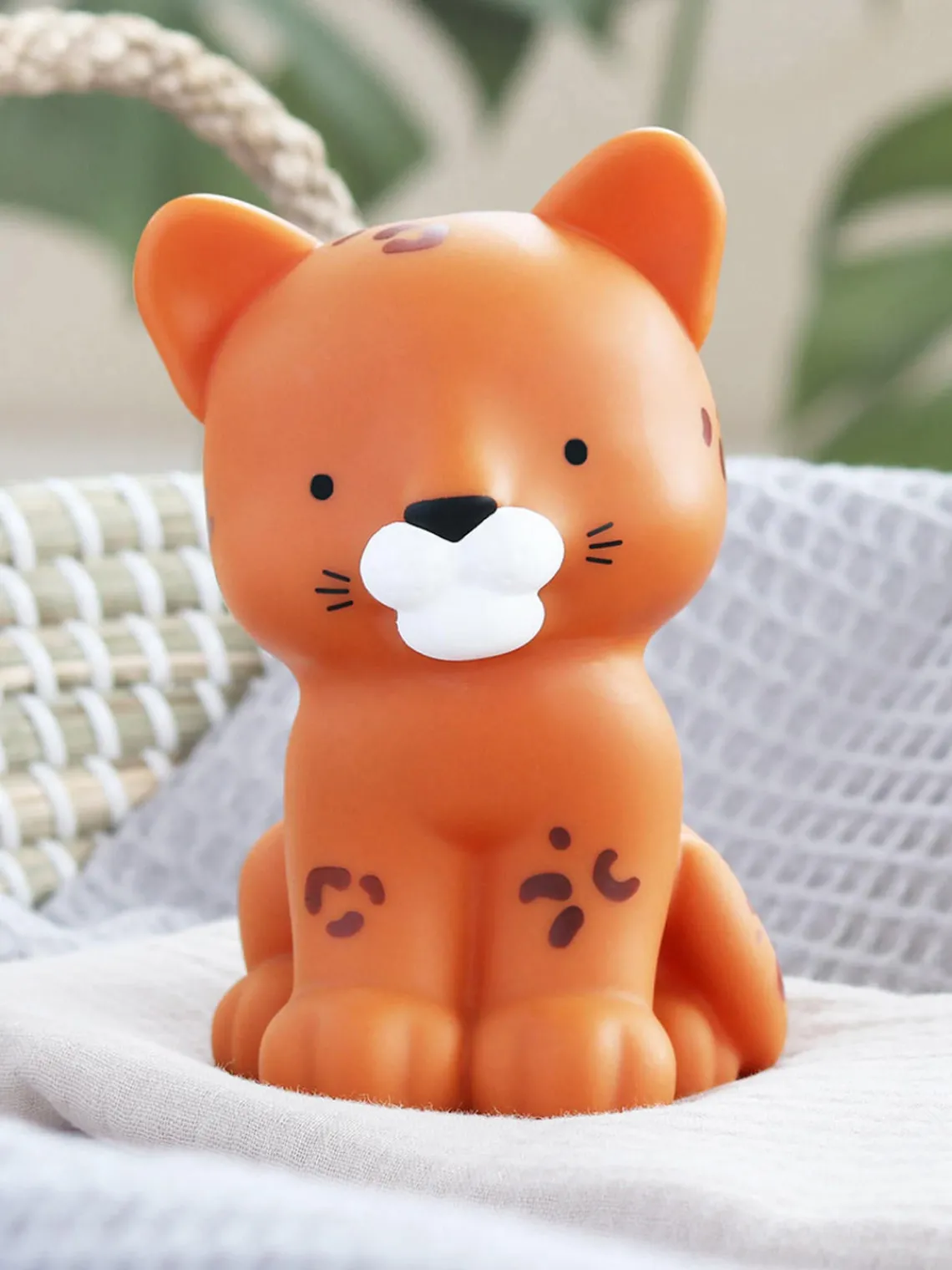 Lámparas Infantiles|Lámparas Infantiles>A Little Lovely Company Lámpara infantil Leopard, con función de temporizador