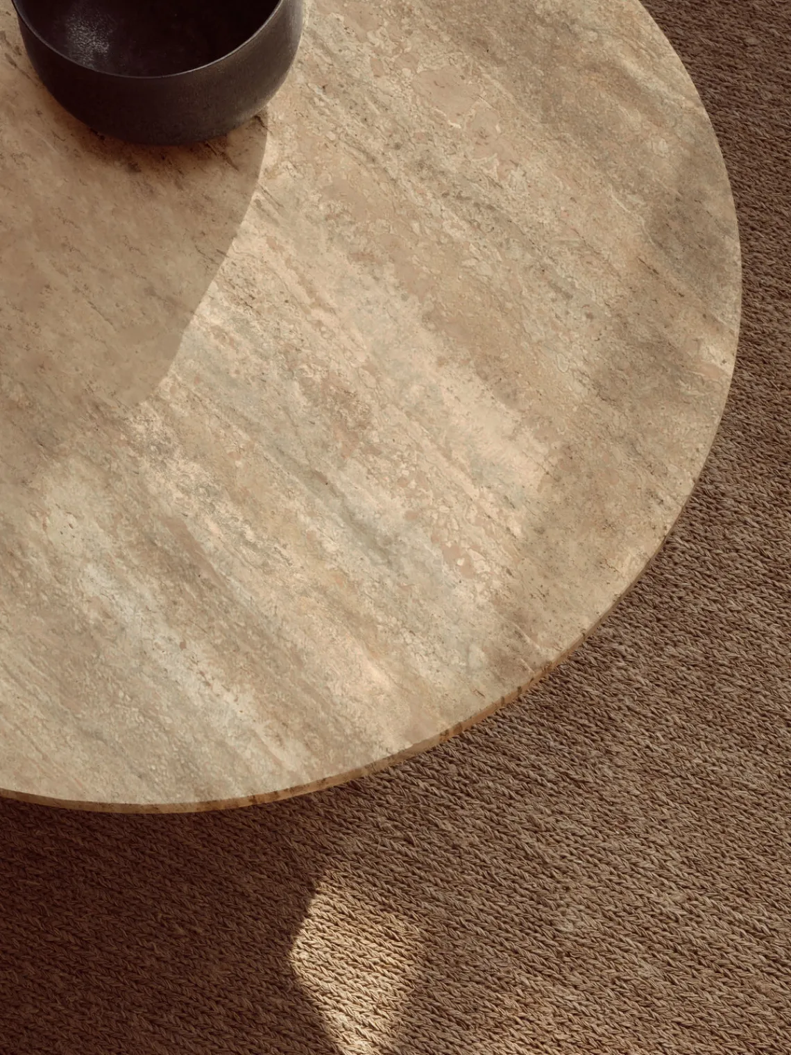 Mesas De Centro|Mesas De Centro>GUBI Mesa de centro redonda de travertino Epic, Ø 60 cm Travertino beige