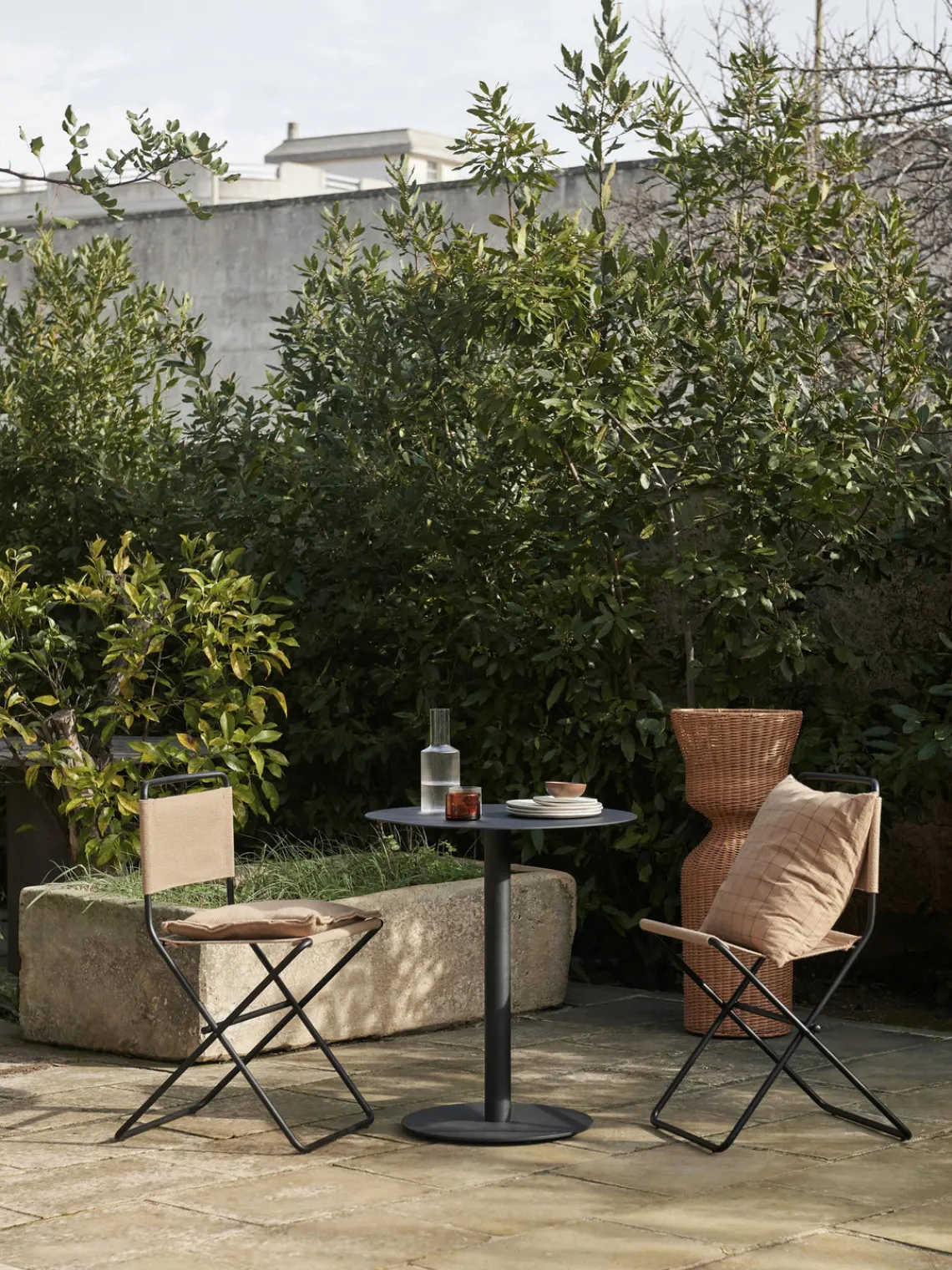 Best Mesa de comedor de forma orgánica Form Mesas De Jardín|Mesas De Jardí­N