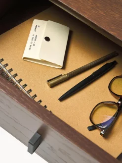 Mesitas De Noche|Mesitas De Noche></noscript>Westwing Collection Mesita de noche de roble con cajón Diana Madera oscura