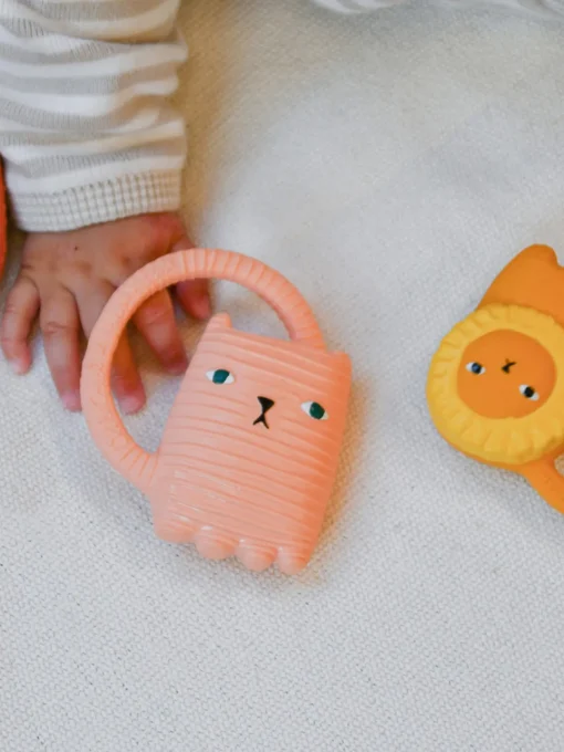 Juguetes Para Bebés|Juguetes Para Bebés>Oli & Carol Mordedor artesanal para bebé Oli&Carol x Donna Wilson