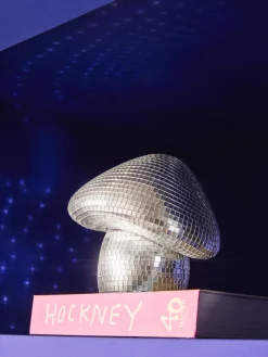 Jarrones|Figuras Decorativas></noscript>Westwing Collection Pieza decorativa brillante Disco Mushroom