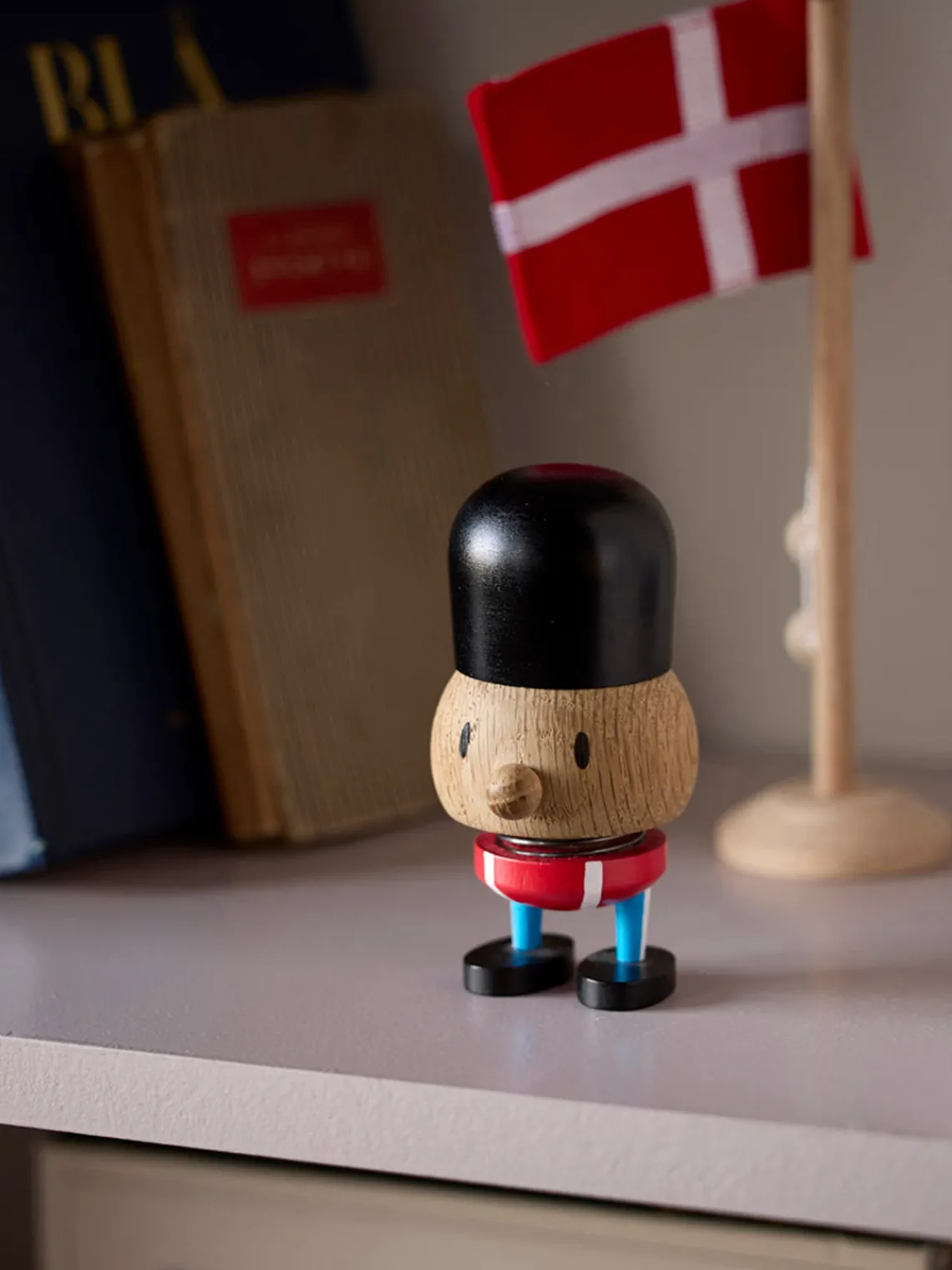 New Pieza decorativa de madera de roble Bumble Figuras Decorativas|Jarrones