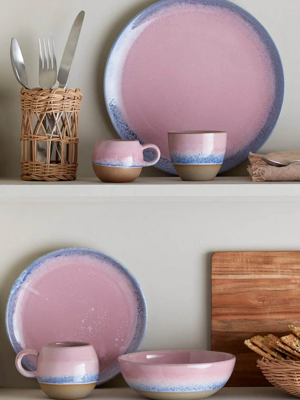 Platos Llanos|Menaje De Mesa>Bloomingville Plato llano Paula Rosa claro, azul claro, azul