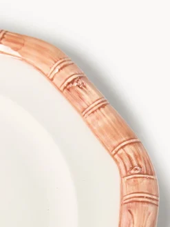 Platos Llanos|Vajillas Completas></noscript>Les Ottomans Plato llano pintado a mano Bamboo Blanco, melocotón