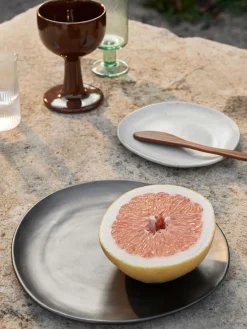Platos De Postre|Vajillas Completas>Ferm Living Plato pastel de cerámica Flow Blanco Off White jaspeado