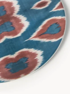 Platos De Postre|Vajillas Completas></noscript>Les Ottomans Plato postre artesanal de porcelana Ikat Azul, rojo óxido, blanco