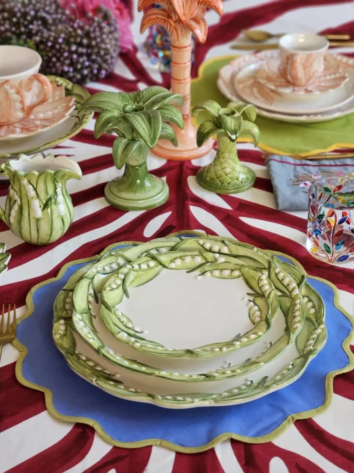 Vajillas Completas|Menaje De Mesa>Les Ottomans Plato postre pintado a mano Lily of the Valley