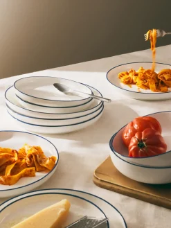 Platos De Postre|Vajillas Completas>Westwing Collection Platos postre de porcelana Facile, 2 uds. Blanco Off White con borde azul oscuro