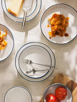 Platos De Postre|Vajillas Completas></noscript>Westwing Collection Platos postre de porcelana Facile, 2 uds. Blanco Off White con borde azul oscuro