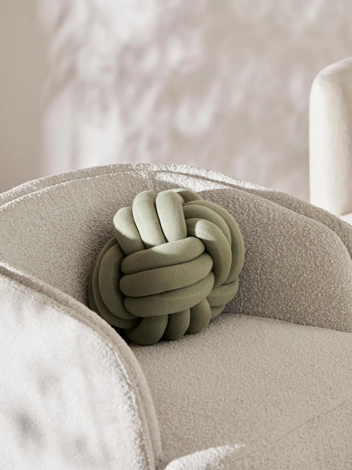 Puf nudo Twist Mantas|Cojines Decorativos