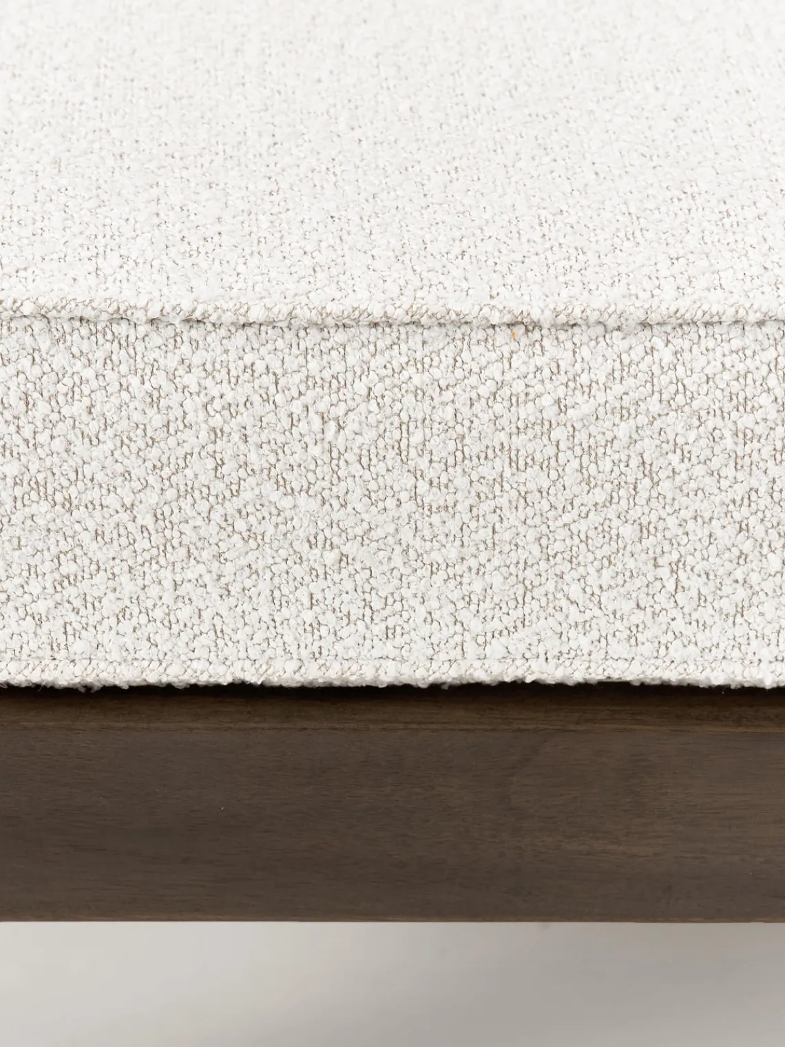 Sofás De Exterior|Sofás De Exterior>Westwing Collection Puf reposapiés de jardín en tejido bouclé de madera de acacia Bo Bouclé blanco, madera de acacia oscura