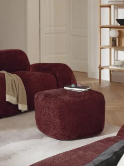 Reposapiés|Sofás></noscript>Westwing Collection Reposapiés puf de borreguillo bouclé Wolke Borreguillo bouclé rojo vino