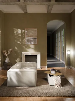 Reposapiés|Sofás></noscript>Westwing Collection Reposapiés puf de pana con espacio de almacenamiento Lennon Pana beige claro, madera de roble clara