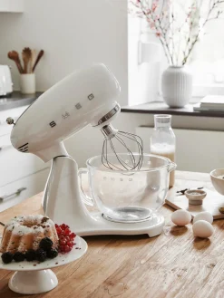 Aparatos De Cocina|Aparatos De Cocina></noscript>Smeg Robot amasador 50's Style Blanco brillante