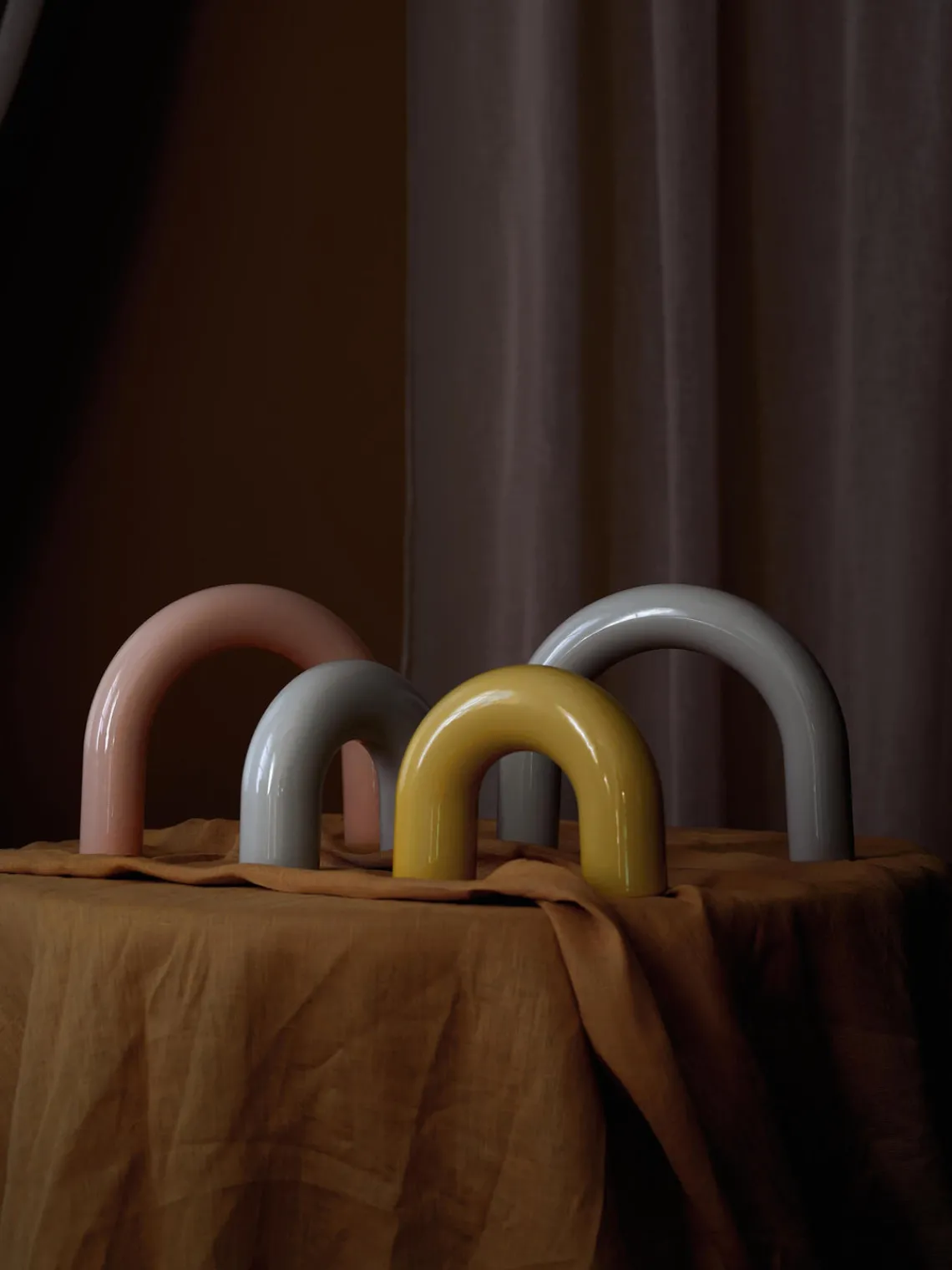 Jarrones|Figuras Decorativas>Westwing Collection Set de piezas decorativas de gres Kia, 2 uds. Rosa claro, amarillo claro