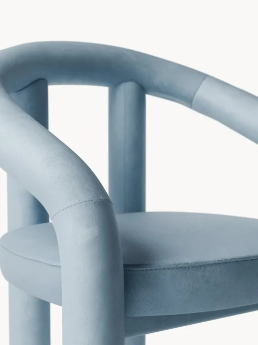 Sillas>Westwing Collection Silla con reposabrazos de terciopelo Calan Terciopelo azul claro