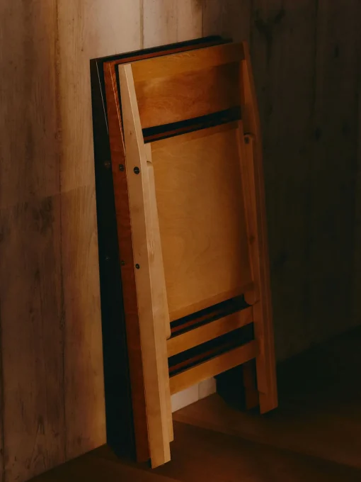 Clearance Silla de comedor plegable de madera de abedul Flat Sillas