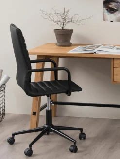 Sillas De Escritorio|Sillas De Escritorio></noscript> Silla de escritorio de cuero sintético Winslow, ajustable en altura Cuero sintético negro