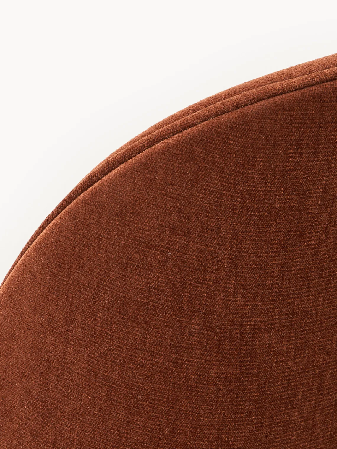 Sillas>GUBI Silla tapizada Beetle Turrón, dorado