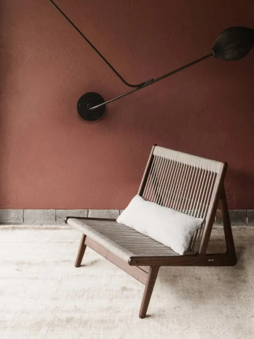 Sillones Pequeños|Sillones>GUBI Sillón artesanal de madera de nogal con cojín de asiento MR01 Initial Madera de nogal, beige claro
