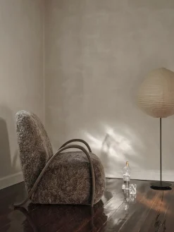 Sillones Pequeños|Sillones>Ferm Living Sillón de piel de oveja Buur Piel de oveja marrón oscuro, madera de roble
