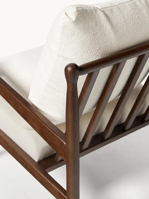 Sillones Pequeños|Sillones>Westwing Collection Sillón en tejido bouclé Mikkel Bouclé blanco Off White, madera de caucho, marrón oscuro pintado