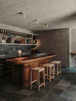 Outlet Taburete alto de madera de abedul 01 Taburetes Altos|Sillas