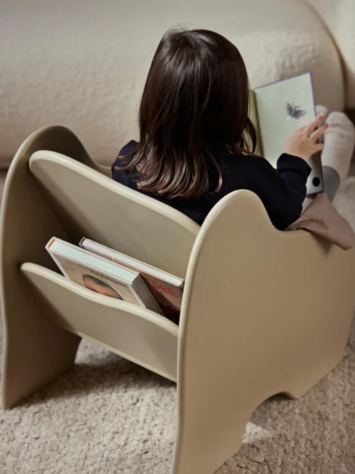 Decoración Infantil|Mesas Y Sillas Infantiles>Ferm Living Kids Tumbona infantil de madera inclinada con estante Slope Beige claro