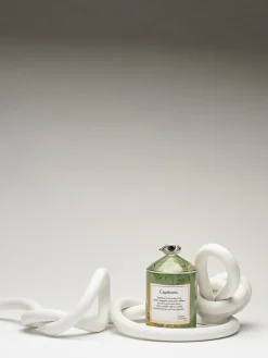 Velas Perfumadas|Jarrones></noscript>Maison La Bougie Vela perfumada artesanal Capricorn (incienso y haba tonka) Capricornio: incienso y haba tonka