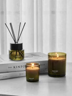 Hot Vela perfumada pequeña Oud Leaf (rosa, madera de cedro, jazmín, lirio y lirio de los valles) Velas Perfumadas|Jarrones